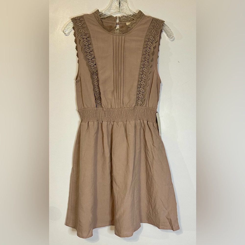 Sweet Wanderer Women’s‎ Brown Sleeveless Midi Elastic Waist Dress in Size L NEW